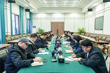 立博体育集团 股份公司脱贫攻坚汇报会.jpg