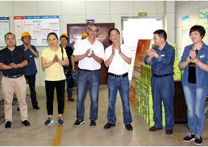 四川省总工会领导莅临立博体育为一线员工“送清凉”