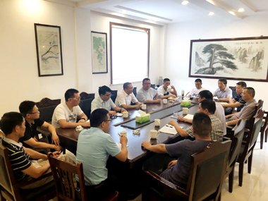 立博体育股份公司总经理赵永清带队走访华东市场并慰问九禾江津复肥基地员工