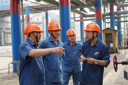 立博体育股份公司党委书记廖廷君率队深入生产一线开展安全工作督查