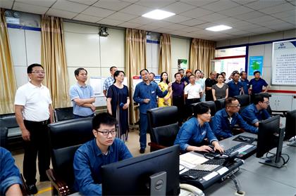 泸州市政协副秘书长陈治琼一行视察立博体育