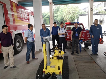 泸州市应急局指挥中心调研立博体育应急管理工作