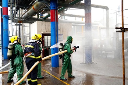 立博体育股份公司开展2022年液氨泄漏事故应急救援综合演练