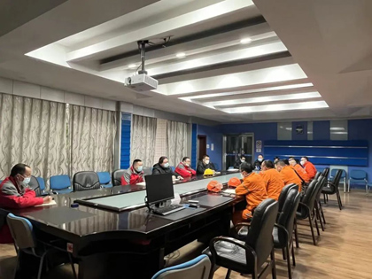 立博体育股份公司召开装置大修工作推进会