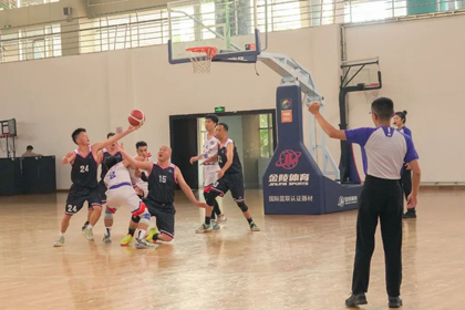 立博体育股份公司篮球队荣获集团公司“学习二十大 奋进新征程”第二届职工运动会篮球比赛亚军