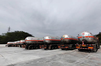 立博体育股份公司液氨运输车辆停车场升级改造项目一次性通过竣工验收