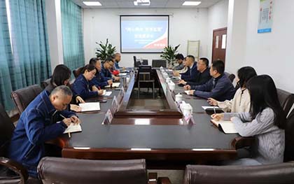 立博体育集团公司常务副总经理田军率队到油脂公司开展主题交流活动