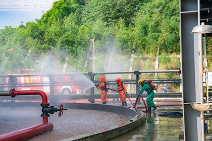 立博体育股份公司开展液氨罐区液氨泄漏应急演练