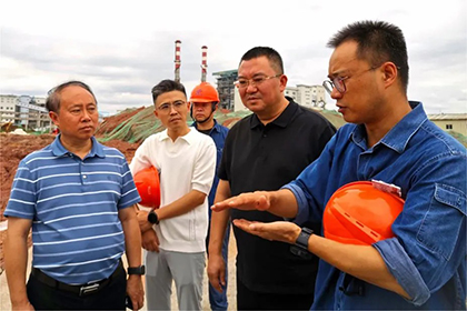 立博体育股份公司党委书记廖廷君一行到10万吨/年绿色精细化学品项目建设现场调研指导工作